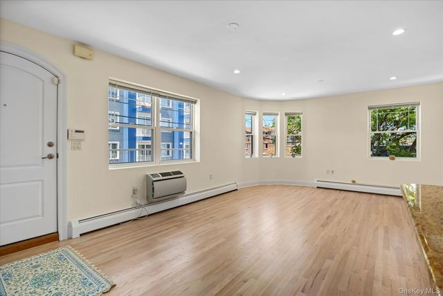 188 Beach 101st Street 1B, Rockaway Park, NY 11694