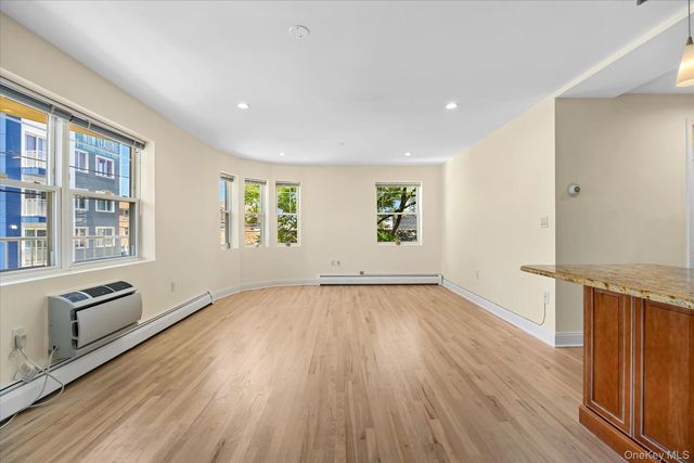 188 Beach 101st Street 1B, Rockaway Park, NY 11694