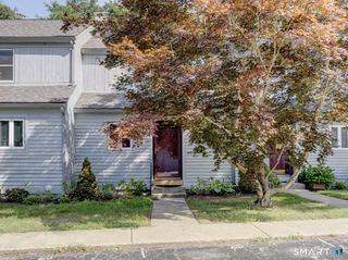 25 Woodstock Meadows 25, Woodstock, CT 06281