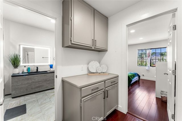 4900 N Grand Avenue 306, Covina, CA 91724