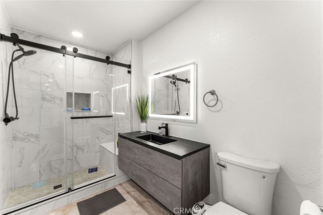 4900 N Grand Avenue 306, Covina, CA 91724