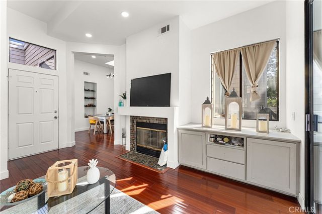 4900 N Grand Avenue 306, Covina, CA 91724