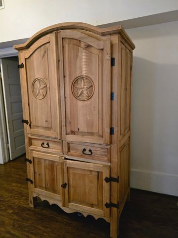 425 S Main St., Longview, TX 75601