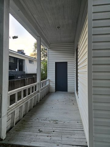 425 S Main St., Longview, TX 75601