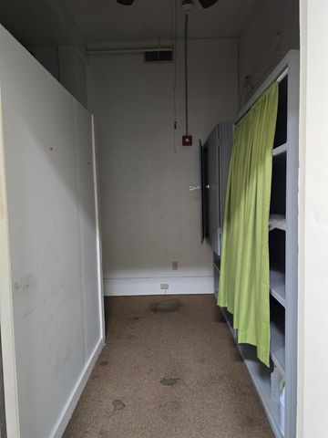 425 S Main St., Longview, TX 75601