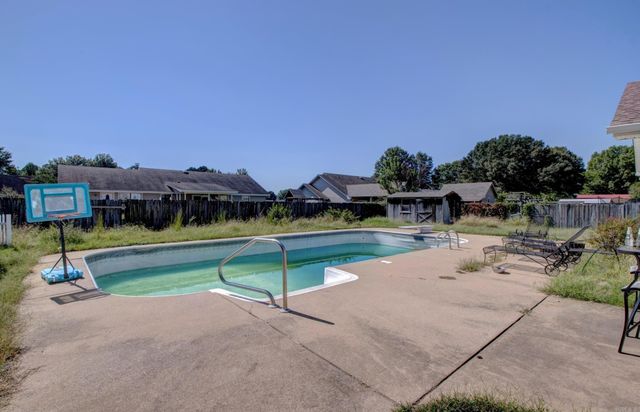 1909 Madden, Jacksonville, AR 72076