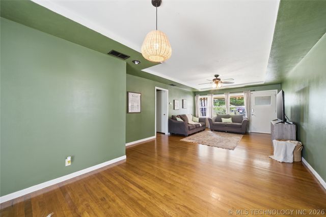 1522 Colorado Avenue, Bartlesville, OK 74003