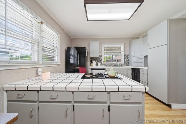 1522 Colorado Avenue, Bartlesville, OK 74003