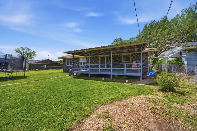 1522 Colorado Avenue, Bartlesville, OK 74003