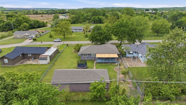 1522 Colorado Avenue, Bartlesville, OK 74003