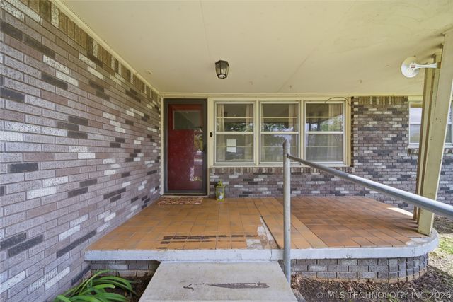 1522 Colorado Avenue, Bartlesville, OK 74003