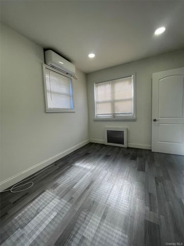 7679 172nd Street, Fresh Meadows, NY 11366