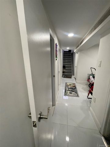 7679 172nd Street, Fresh Meadows, NY 11366