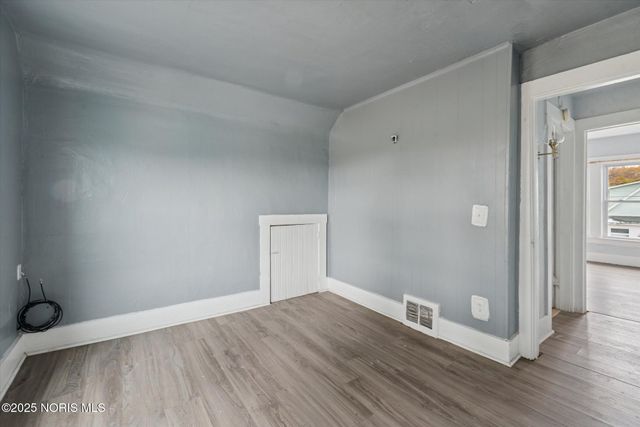 1004 Waverly Avenue, Toledo, OH 43607