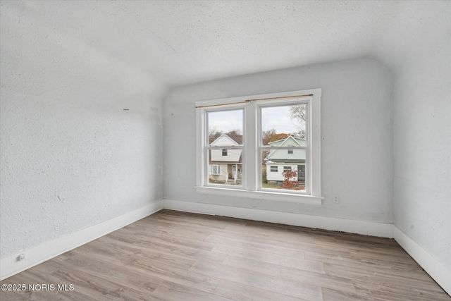 1004 Waverly Avenue, Toledo, OH 43607