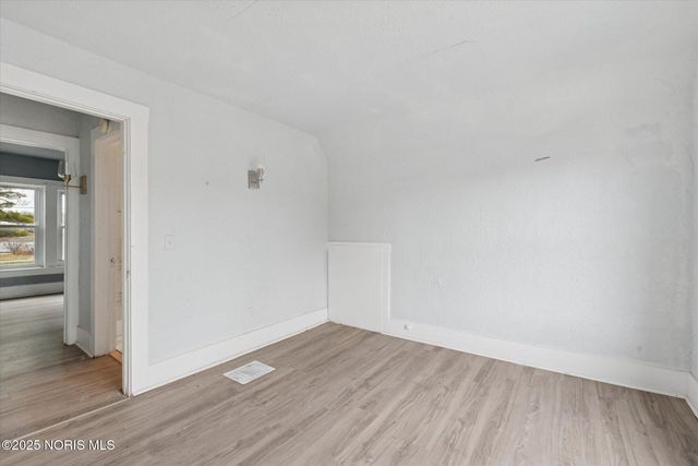 1004 Waverly Avenue, Toledo, OH 43607