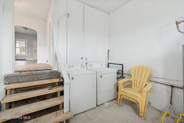 1004 Waverly Avenue, Toledo, OH 43607