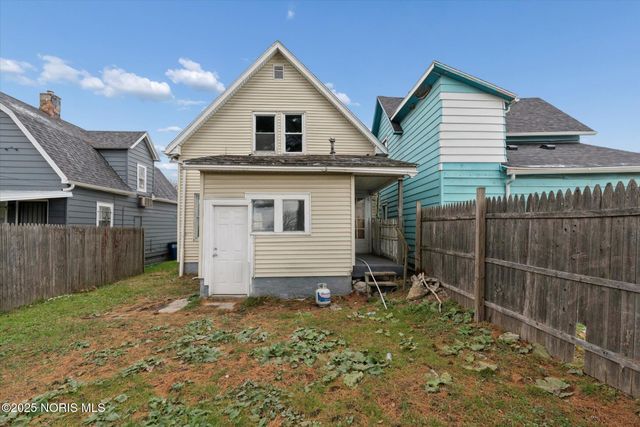 1004 Waverly Avenue, Toledo, OH 43607