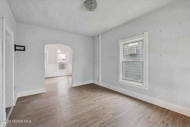 1004 Waverly Avenue, Toledo, OH 43607