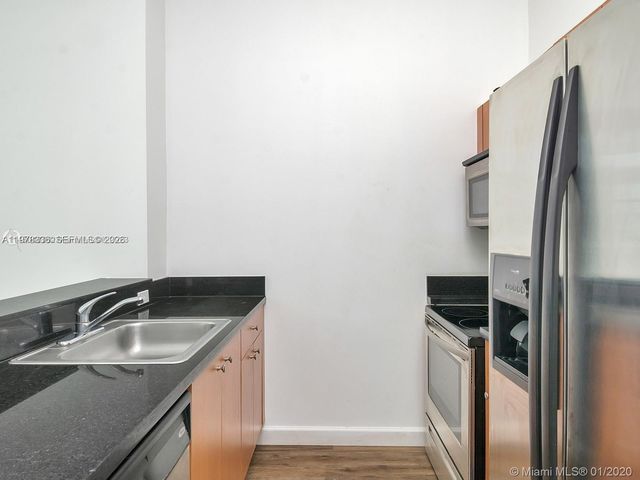 2200 NE 4th Ave 406, Miami, FL 33137