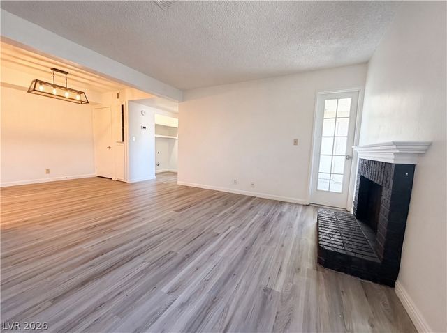 1701 East Katie Avenue 83, Las Vegas, NV 89119