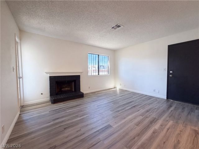 1701 East Katie Avenue 83, Las Vegas, NV 89119