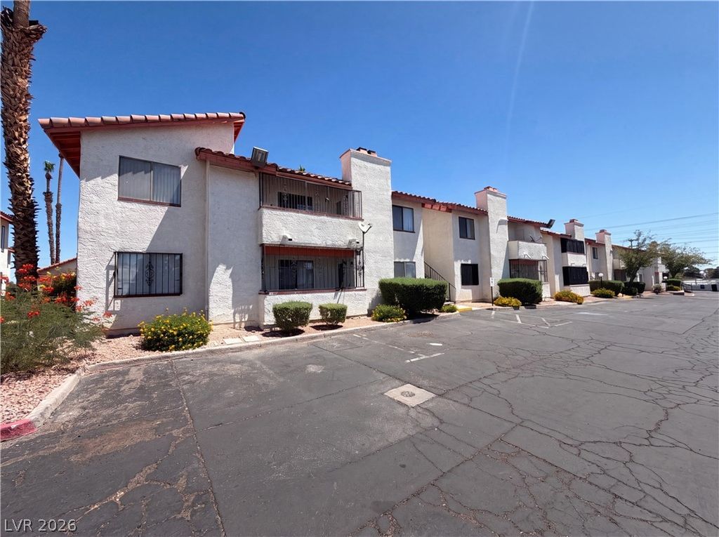 1701 East Katie Avenue 83, Las Vegas, NV 89119