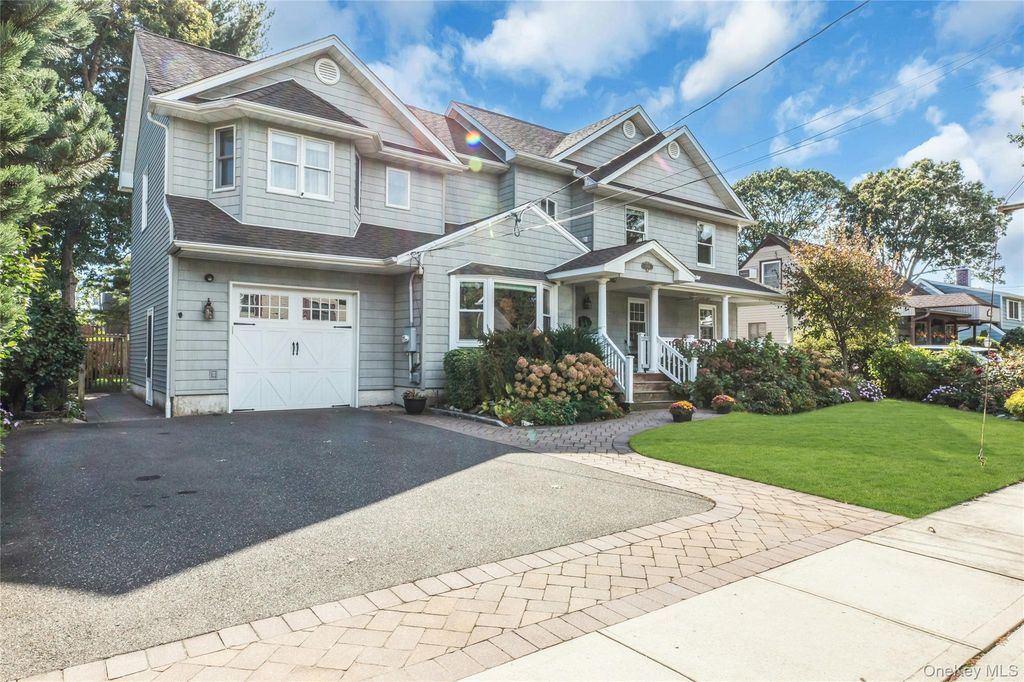 2084 Sherman Avenue, Merrick, NY 11566 — photo 2