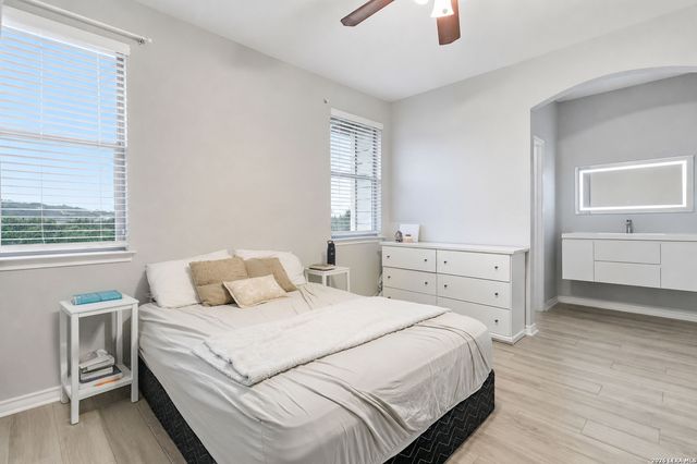 21518 Andrews Garden, San Antonio, TX 78258