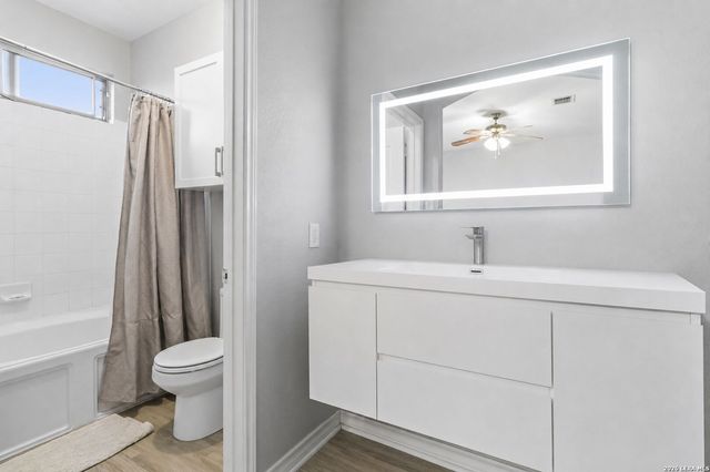 21518 Andrews Garden, San Antonio, TX 78258