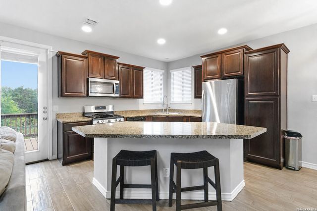21518 Andrews Garden, San Antonio, TX 78258