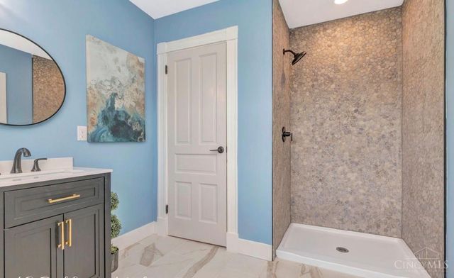 4270 Colerain Avenue, Cincinnati, OH 45223