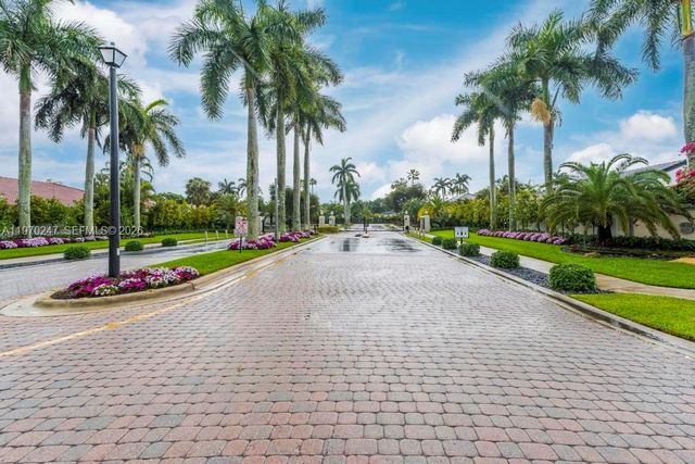 9480 Baritone Court, Boca Raton, FL 33496