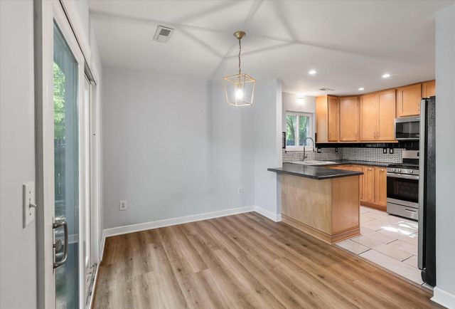 2108 Forest Lakes Boulevard, Charleston, SC 29414