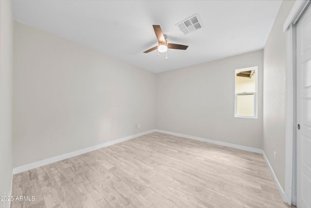 8202 E WHITTON Avenue, Scottsdale, AZ 85251