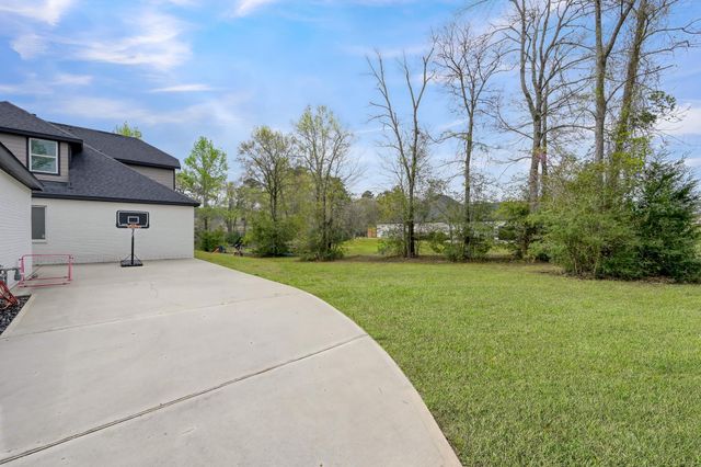 14626 Sterling Court, Willis, TX 77378
