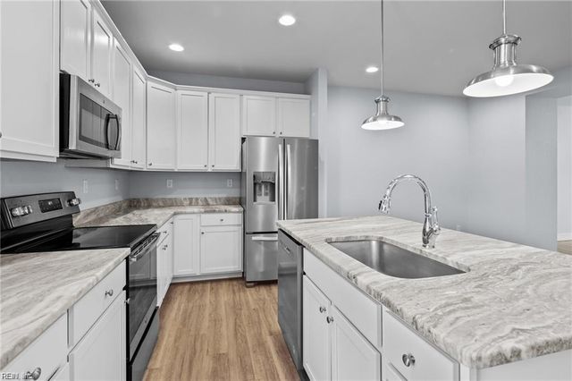 418 19th ST, Virginia Beach, VA 23451