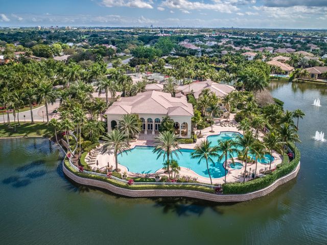 700 Cardinal Street, Plantation, FL 33324