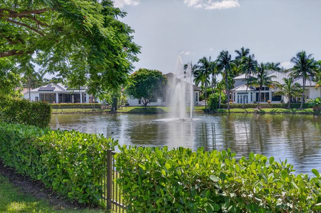 700 Cardinal Street, Plantation, FL 33324