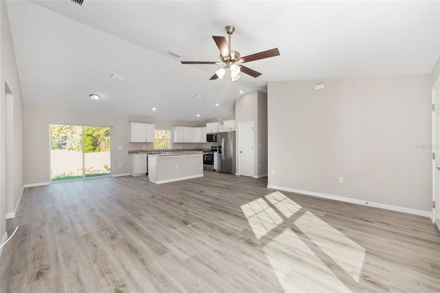 43 ALMOND ROAD, Ocala, FL 34472