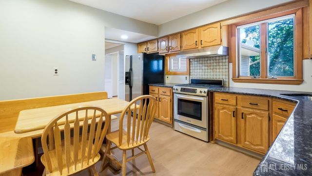 50 Sand Hills Road, South Brunswick, NJ 08824