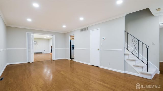 50 Sand Hills Road, South Brunswick, NJ 08824