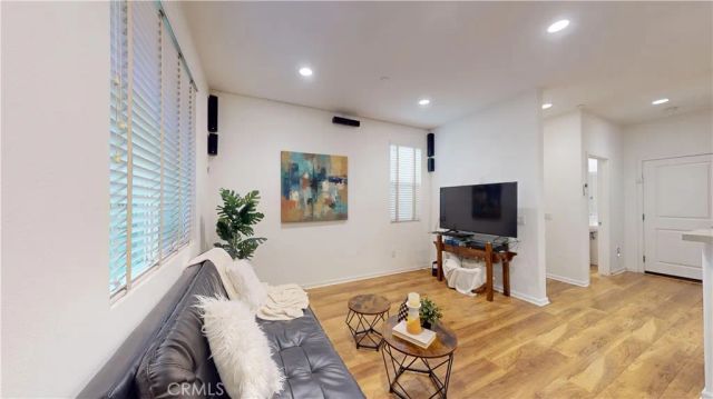 10351 Diamond, Pacoima, CA 91331