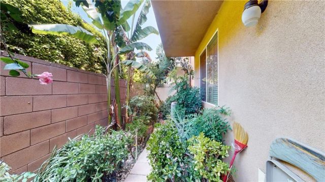10351 Diamond, Pacoima, CA 91331