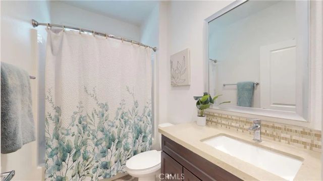 10351 Diamond, Pacoima, CA 91331