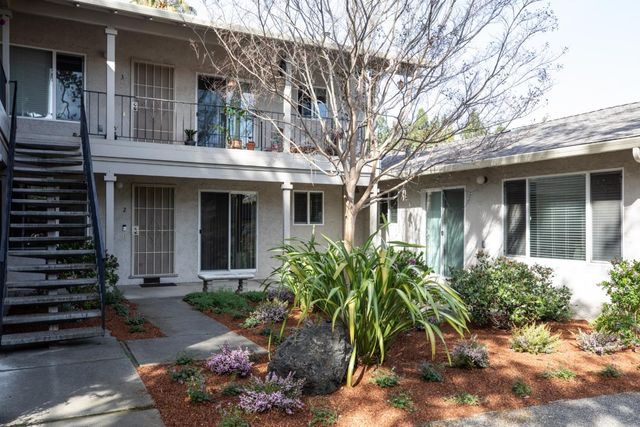 22448 Salem Avenue, Cupertino, CA 95014