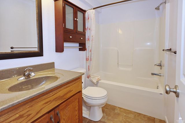 202 Kelly Lane, St. George, KS 66535