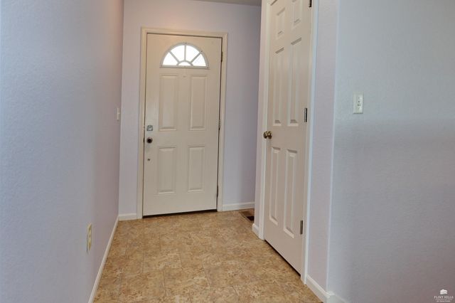 202 Kelly Lane, St. George, KS 66535