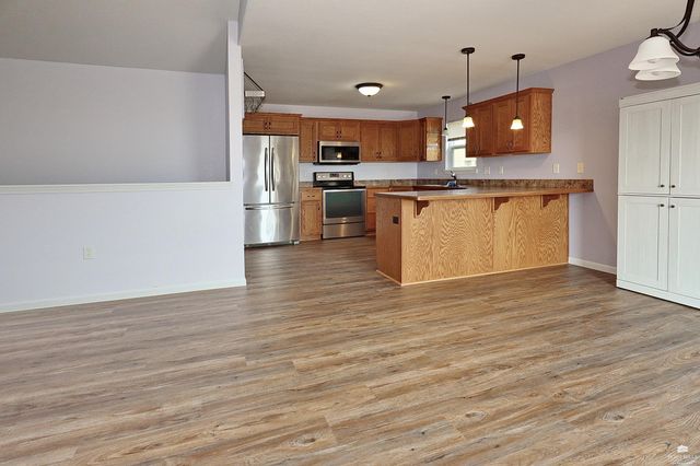 202 Kelly Lane, St. George, KS 66535