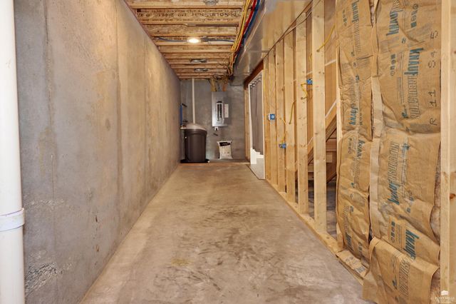 202 Kelly Lane, St. George, KS 66535